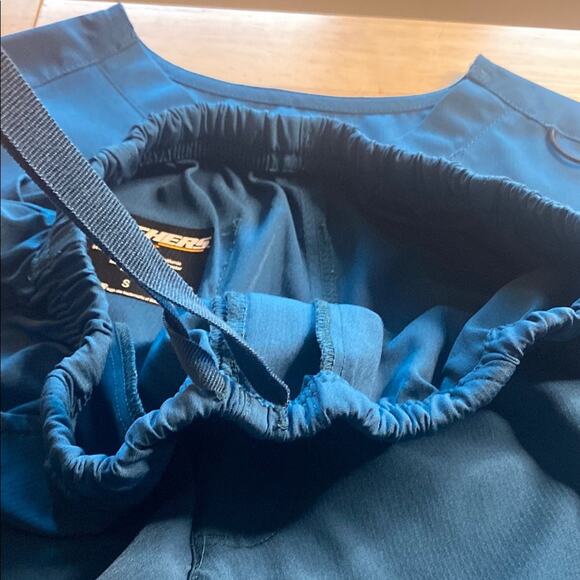 Barco Uniforms NWOT Teal Blue Scrubs Set - Picture 8 of 9